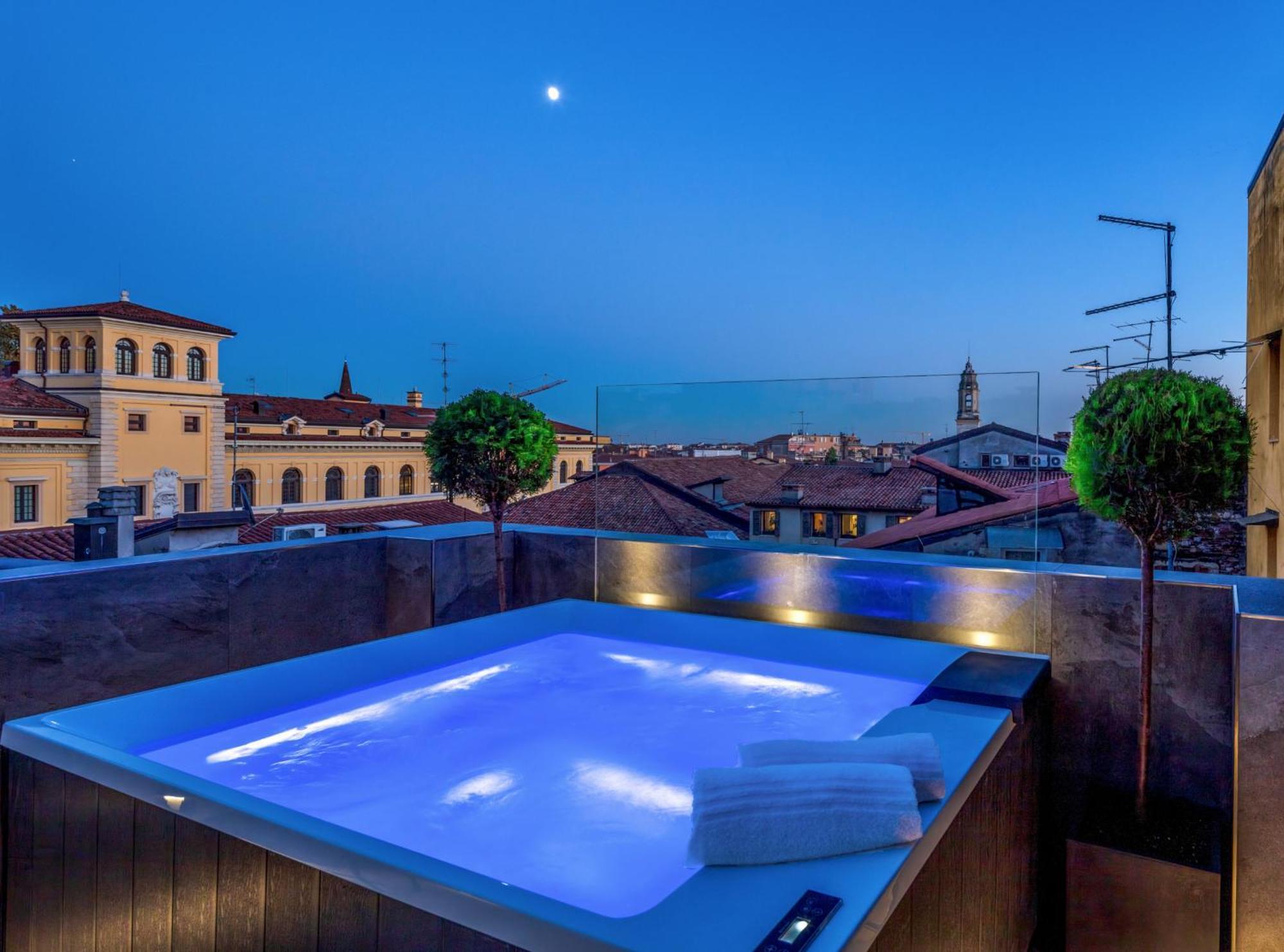 Forum Suites Verona Exteriér fotografie